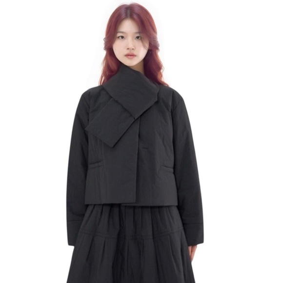 Eunoia Women’s Black Free Size Button Padding Jacket NWOT - Picture 1 of 12